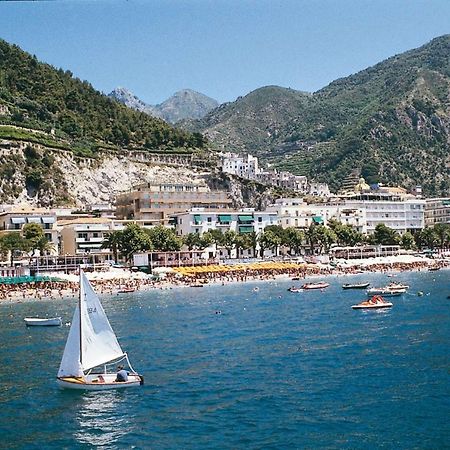 Giselle Apartments Maiori - Amalfi Coast Екстер'єр фото