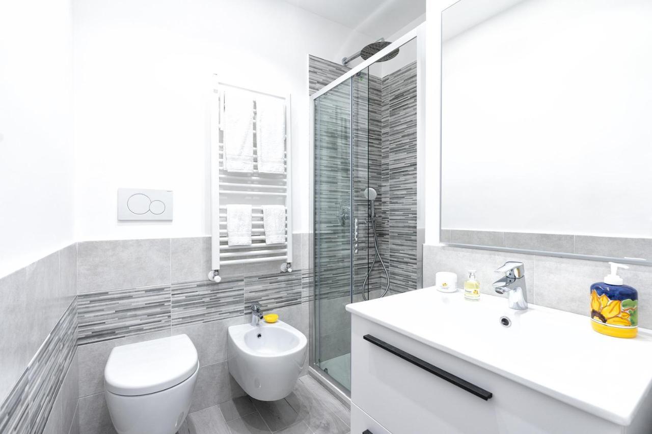 Giselle Apartments Maiori - Amalfi Coast Екстер'єр фото